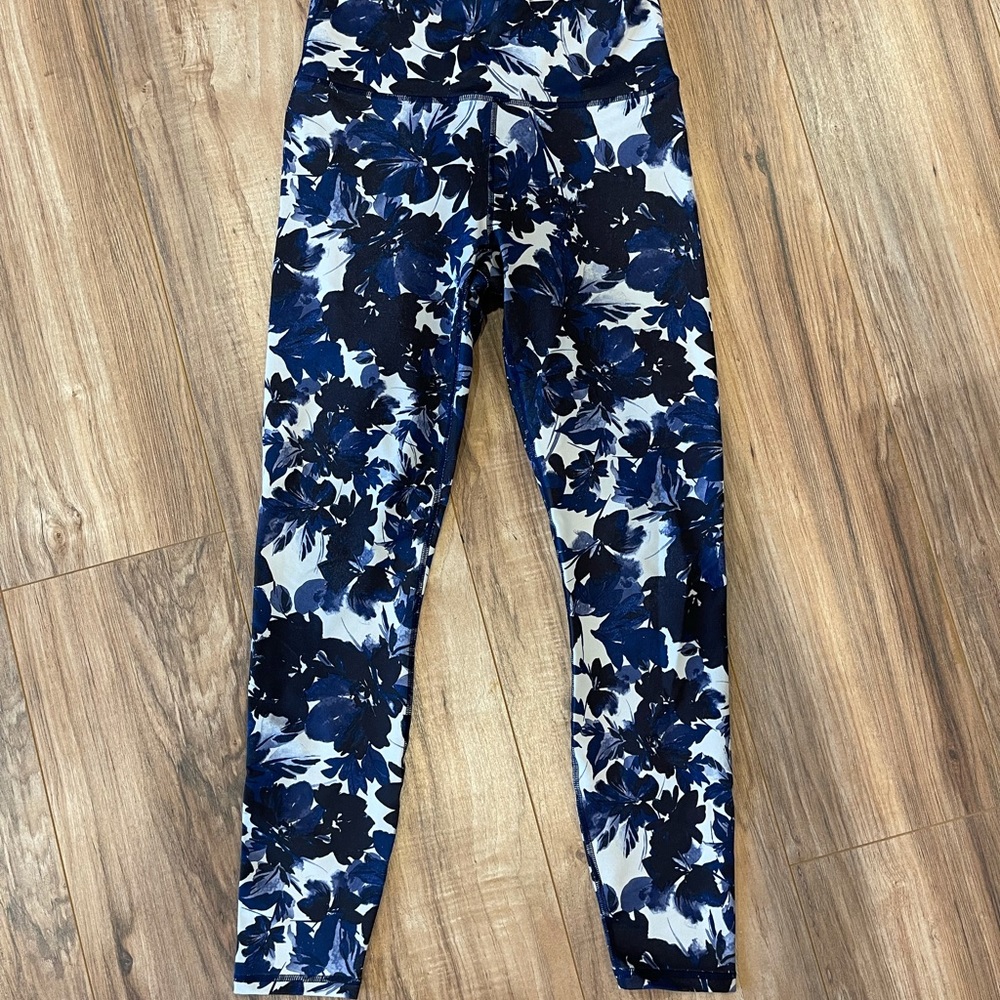 Fabletics Powerhold Leggings